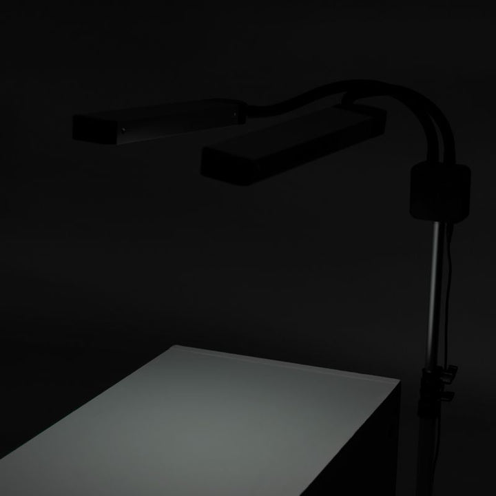 Lampada Ciglia LED con Treppiede e Intensità Regolabile Polluks II - immagine 10